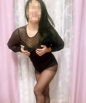 Живу в Москве и с нетерпением жду встречи с тобой. 💕 Мои услуги включают всё, что ты только можешь себе представить: массаж, оральный секс, классический и анальный секс, стриптиз и еще многое другое. 🌹 Позволь мне погрузить тебя в мир наслаждения и расслабления, который ты никогда не забудешь. 🌟 У меня немало отзывов от довольных клиентов, которые подтверждают мою профессиональность и искусство общения. 🌷 С тобой я окажусь нежной проводницей в мир страсти и наслаждения. Гарантирую, что фото в моем профиле абсолютно реальные и соответствуют моей внешности. 📷 Жду, чтобы сделать твои мечты реальностью! 🔥 Светуля